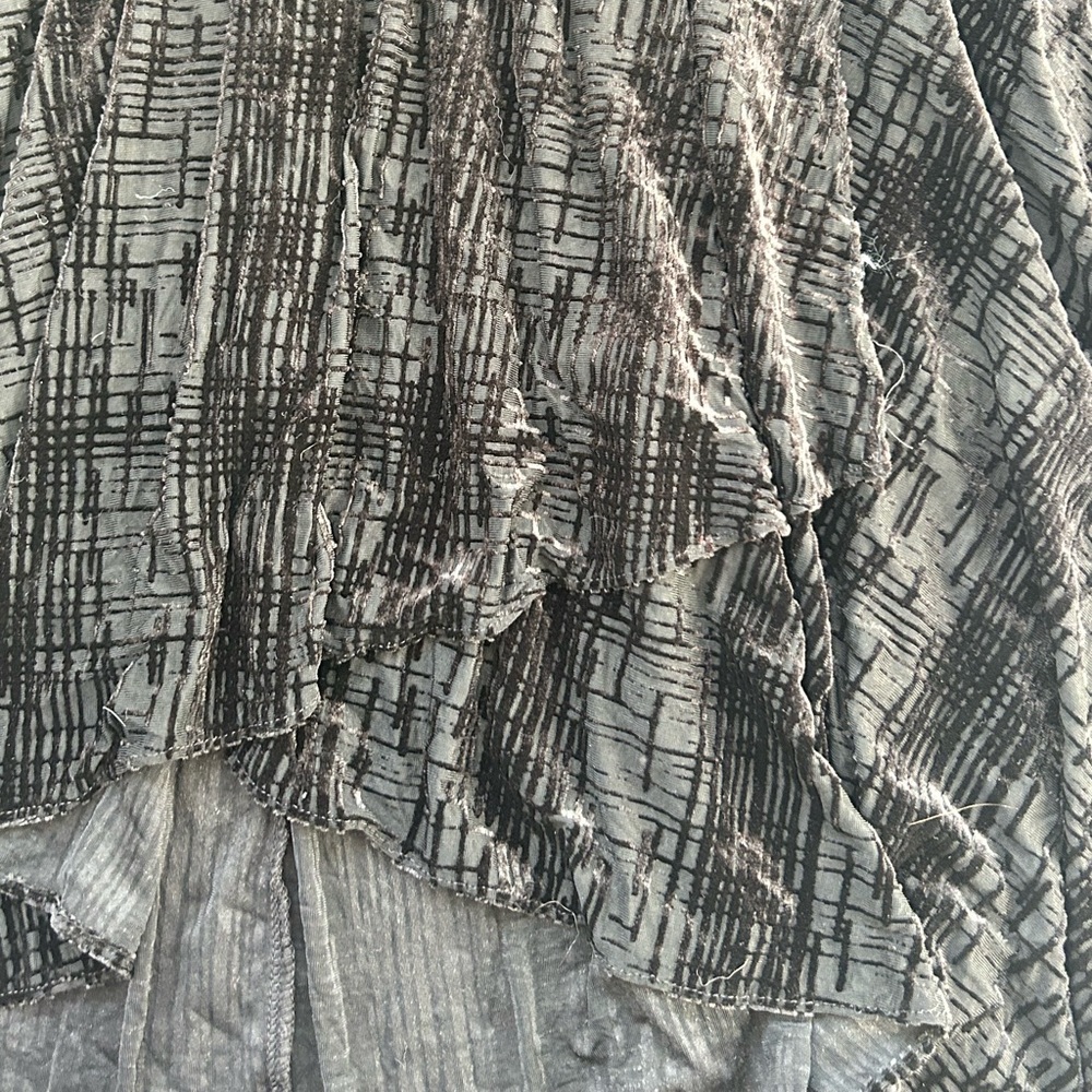 Dress - Picture 6 of 7